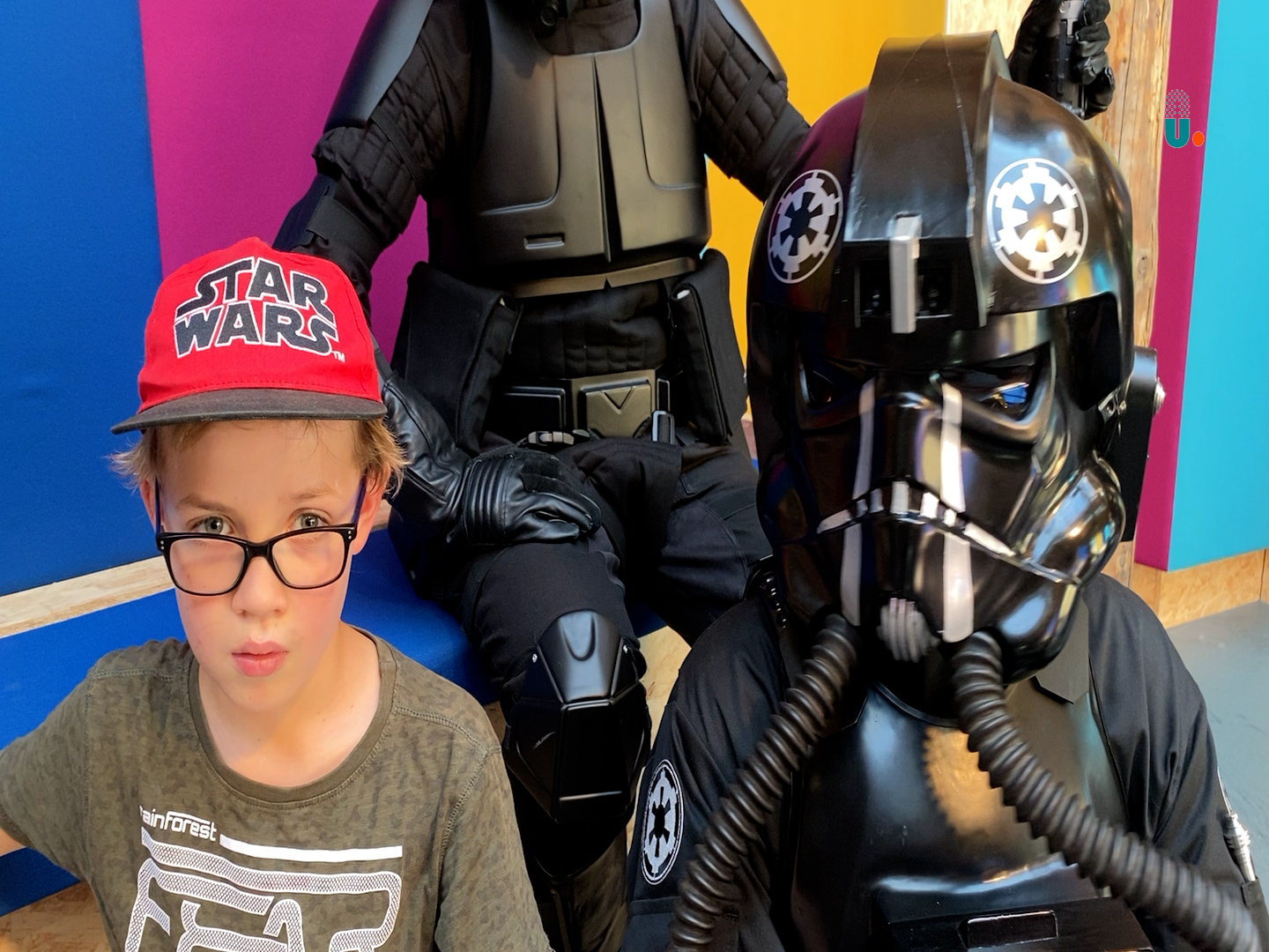 VIDEO: Star Wars weekend trekt 60 kinderen naar Sweikhuizen